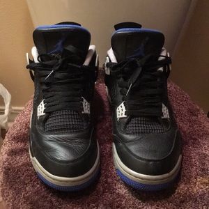 Retro Air Jordan 4s